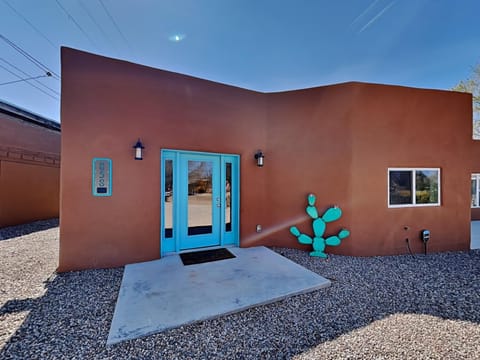 Casa Buena House in Santa Fe