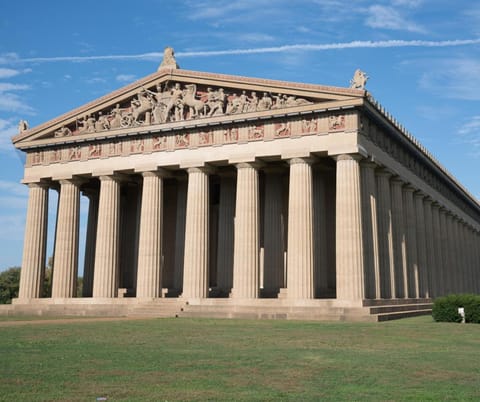 Legends Loft Modern Stay Near Vandy on West End House in Nashville