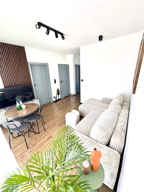 Communal lounge/ TV room, TV and multimedia, Balcony/Terrace, Balcony/Terrace, Living room, Seating area