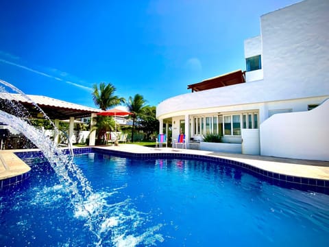 Property building, Day, Garden, Pool view, Swimming pool, Swimming pool, sunbed