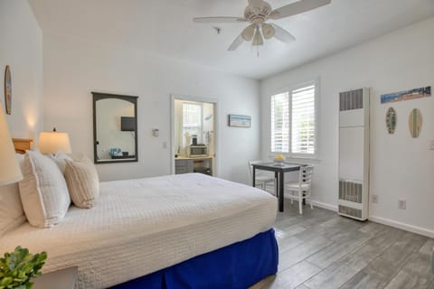 Pacific Plaza #303 - The Shark Shack - StudioD-Q House in Oceano