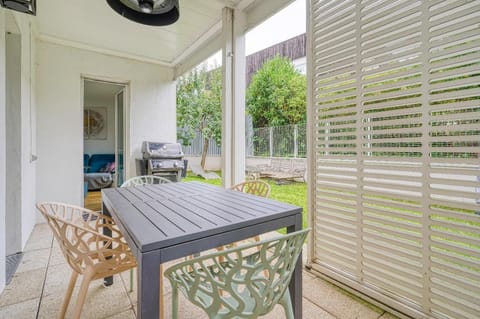 Stunning 3Bedroom Apartment with Garden in Prestigious Area I Eiffel Tower Within 15 Minutes' Drive Apartment in Issy-les-Moulineaux