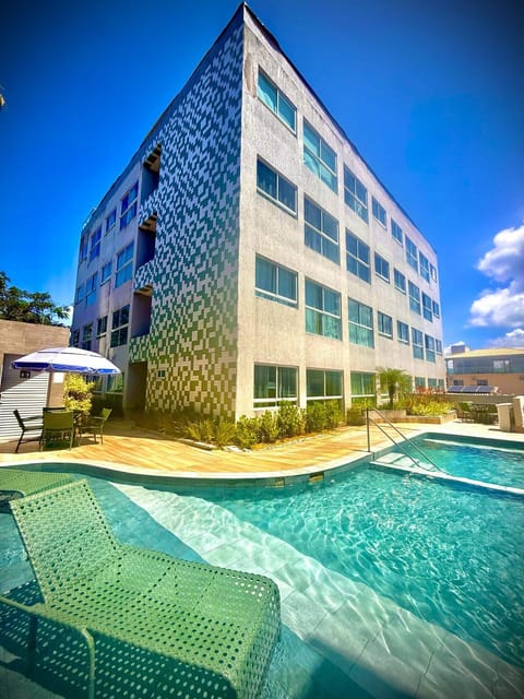 Property building, Swimming pool