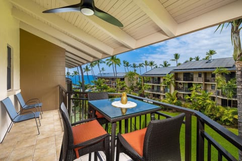 Patio, View (from property/room), Balcony/Terrace, Dining area