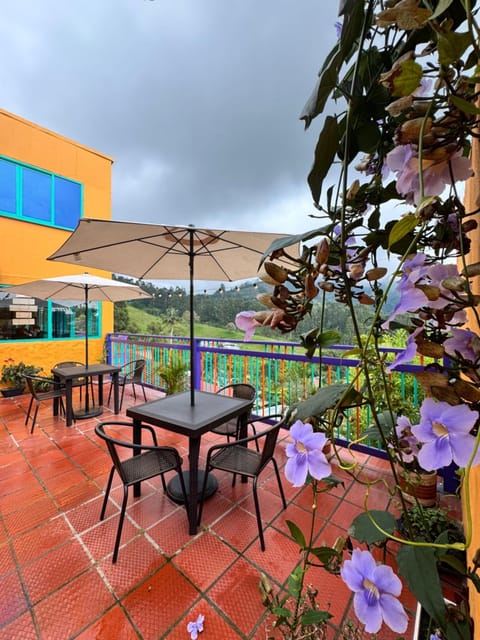 Property building, Patio, Restaurant/places to eat, Garden, View (from property/room), Balcony/Terrace, Dining area, Breakfast