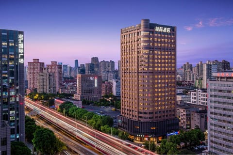 Property building, Neighbourhood, City view