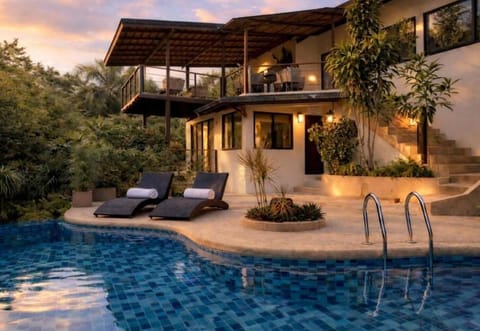 Natural landscape, Balcony/Terrace, Garden view, Swimming pool