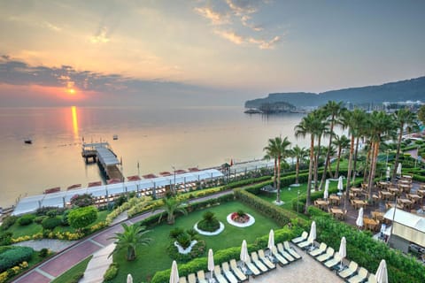 Patio, Day, Summer, Garden, Balcony/Terrace, Beach, On site, City view, Garden view, Mountain view, Pool view, Sea view, Swimming pool