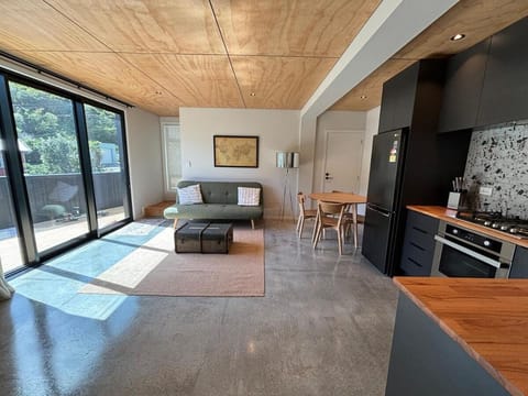 Living room, Photo of the whole room