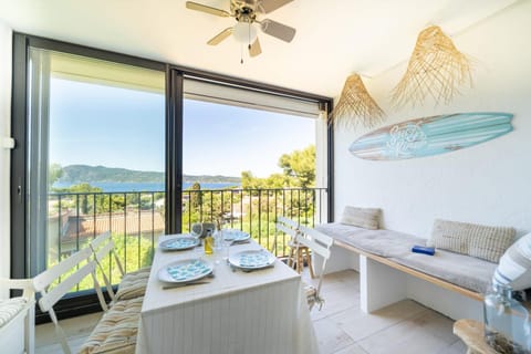 Dining area, Sea view