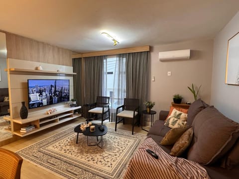 TV and multimedia, Seating area