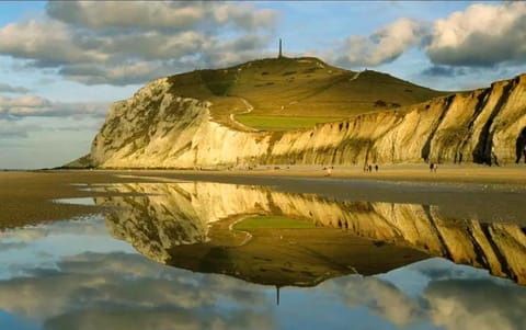 Nearby landmark, Sea view