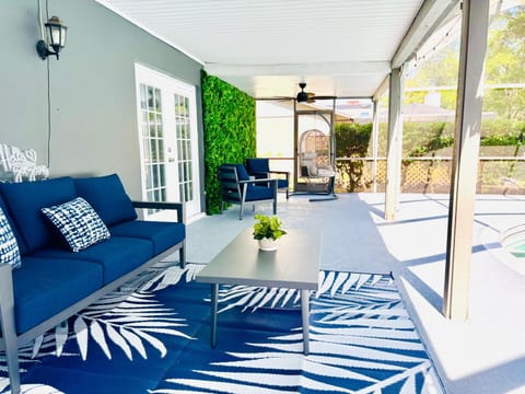 Tampa Luxury 5BR Estate with Pool and Golf Views House in Tampa