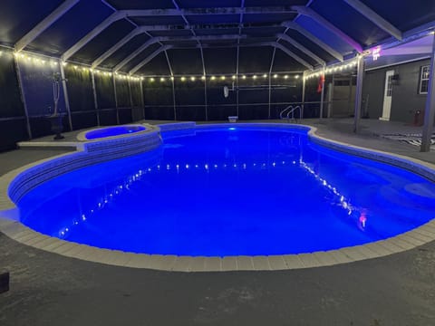 Tampa Luxury 5BR Estate with Pool and Golf Views House in Tampa