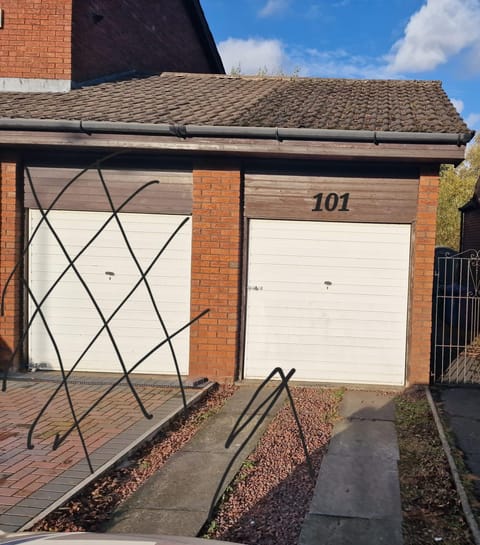 My Glasgow House Robroyston House in Glasgow