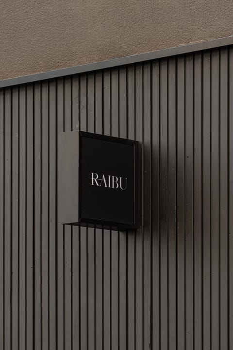 Property building, Facade/entrance, Property logo or sign