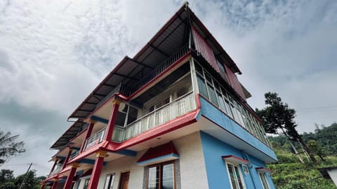 Property building, Day