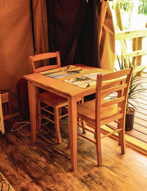 Fabulous West Virginia Glamping Tent House in Hico