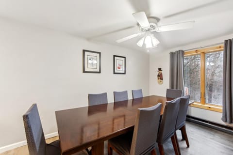 Tannery 64H - Family Retreat with Modern Comforts House in Capital District, NY, USA