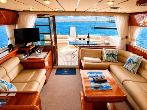 Lounge or bar