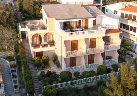 Property building, Day