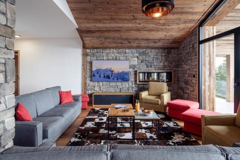 Madame Vacances Résidence L'Orée du Bois Apartment in Montvalezan