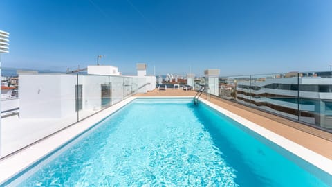 City view, Swimming pool