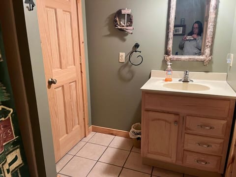 Longden Lodge - Adirondacks House in Old Forge