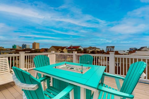 Marlins and Mermaids House in Garden City