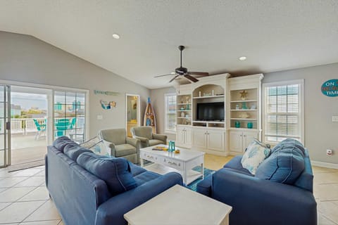 Marlins and Mermaids House in Garden City