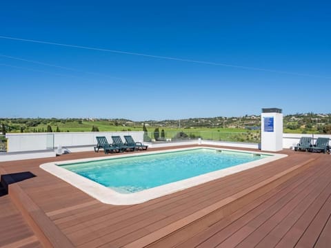Pool view, Swimming pool