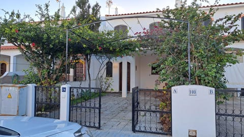 Property building, Parking