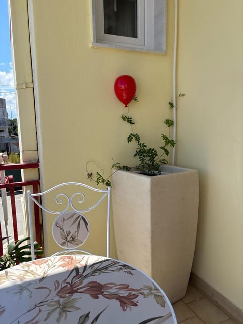 Day, View (from property/room), Balcony/Terrace, Dining area