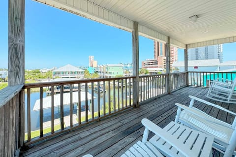 Palmetto House House in West Beach