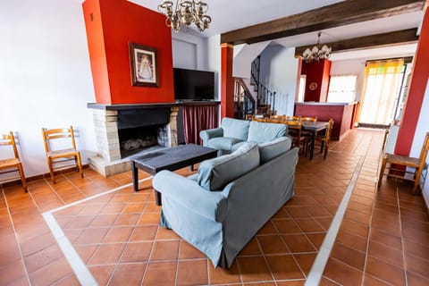Communal lounge/ TV room