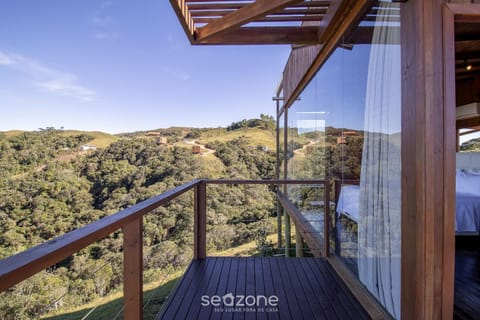 Balcony/Terrace, Mountain view