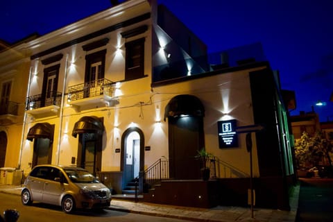 Property building, Parking