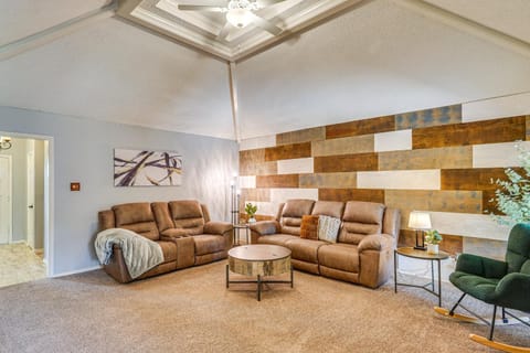 8 Mi to Texas Tech Home with Patio in Lubbock House in Lubbock