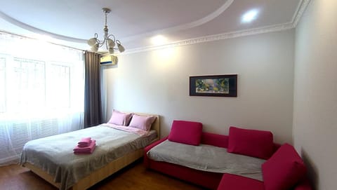Bed, Living room, Photo of the whole room