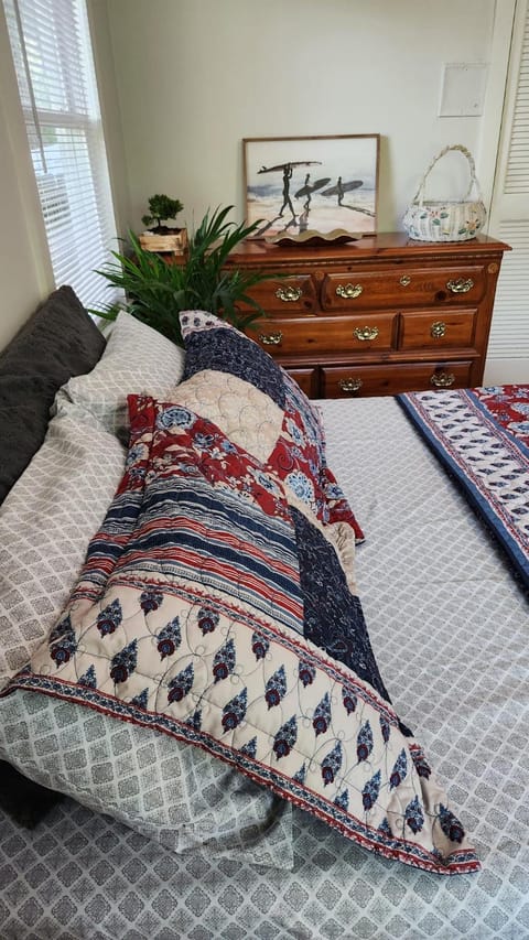 Bright and Cozy room in a Charming Homestay!! Vacation rental in Smyrna