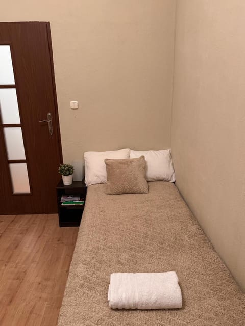 Enios Rooms Hostel Zwierzyniecka 6 Hostel in Krakow