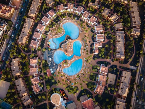 Property building, Bird's eye view