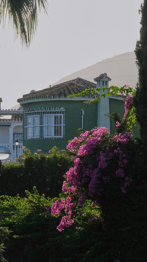 Authentic Andalusian Boho Villa - Pool - Garden-BBQ- 7 Guests Villa in Benalmadena