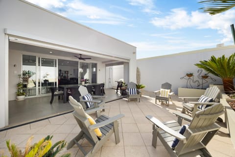 Day, View (from property/room), Seating area