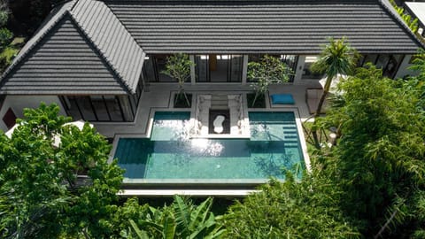 Property building, Pool view, Swimming pool, internet