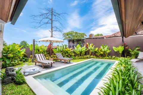 Other, Swimming pool