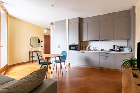 Kitchen or kitchenette, Living room