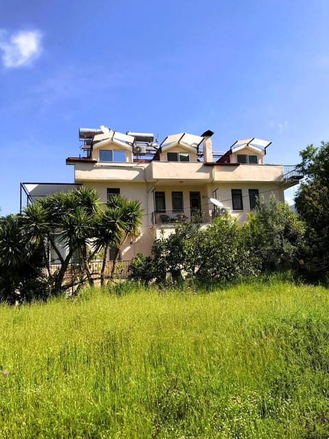 Property building, Natural landscape