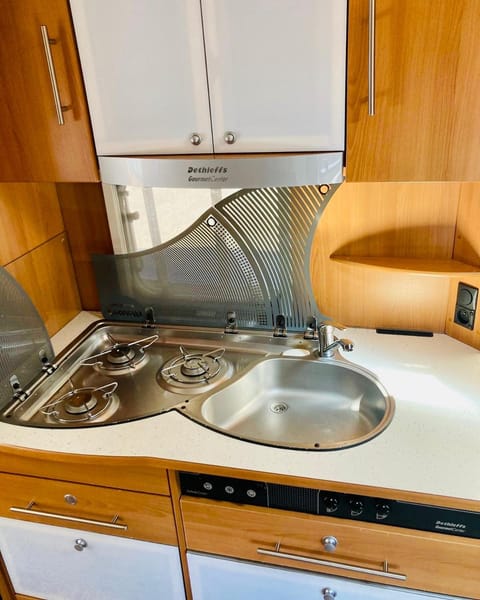 Żuczkowa Przyczepa - Łeba Campground/
RV Resort in Leba