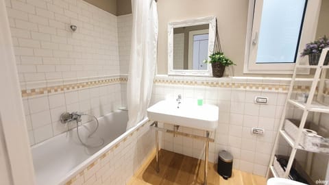 Toilet, Bathroom, Bath